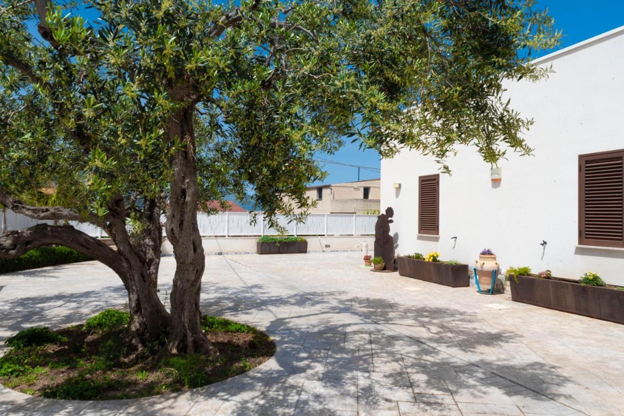 Villa Con Piscina Alcamo Marina Eksteriør bilde